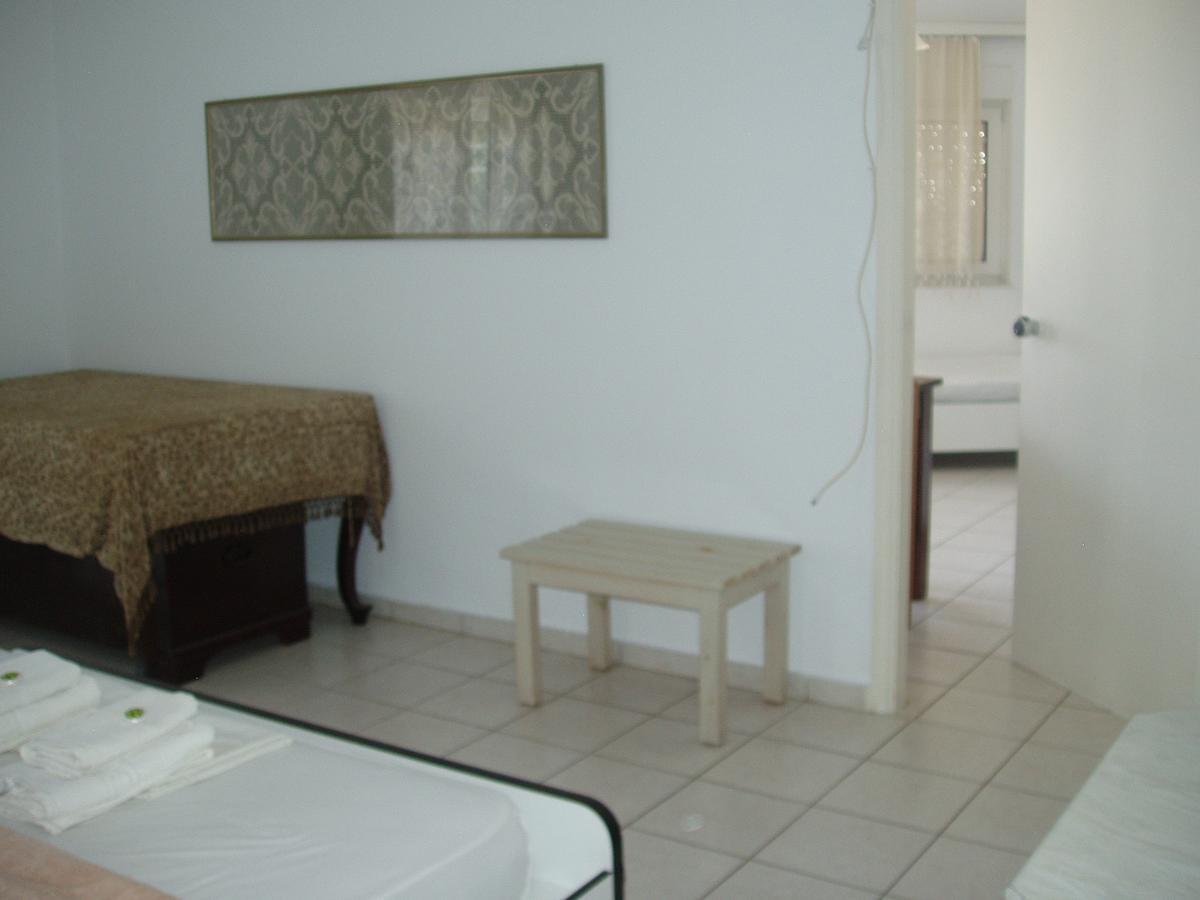 Aris Apartments Gerani  Exterior foto